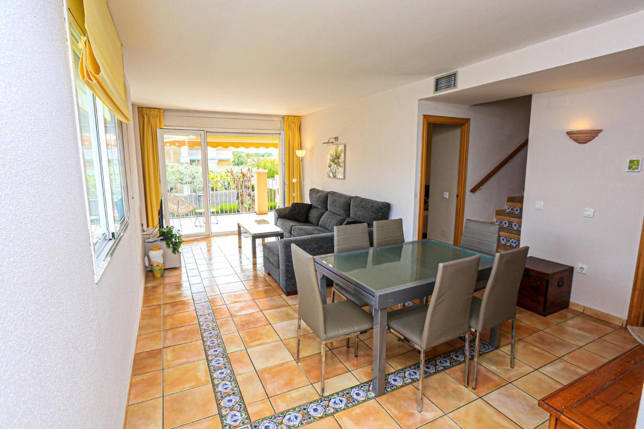 Litoral Costa Dorada - Bahia Dorada Only Families Apartment *